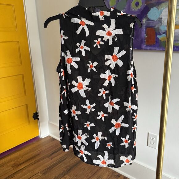 Kenzie Top Size L Sleeveless Black &  White Abstract Florals Tank V Neck Collar - Picture 5 of 5